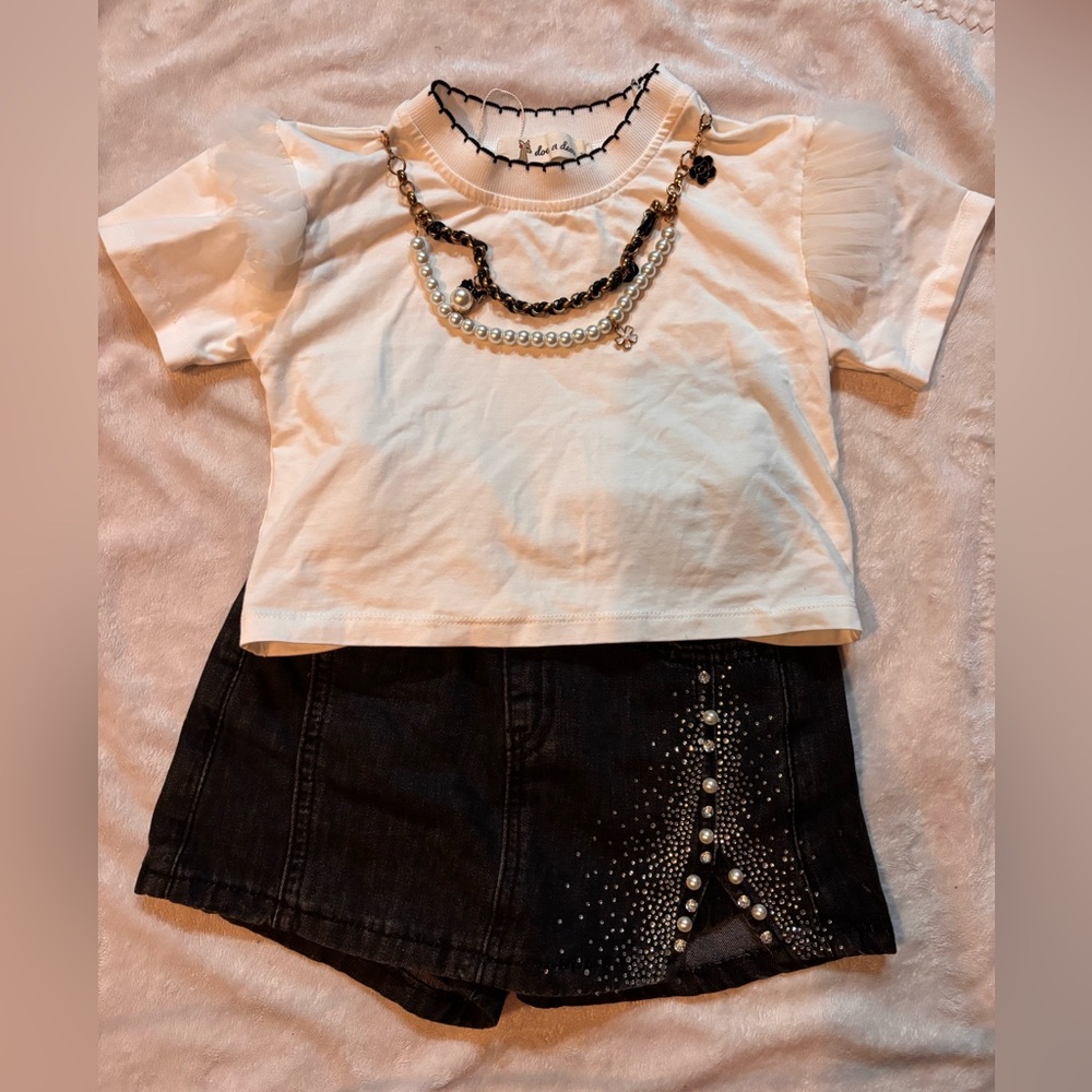 Chic Kids White and Black Matching Set
